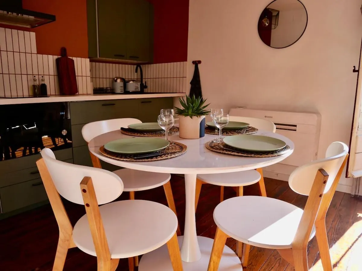 Appartement Clim Wifi Tendance Avignon 0*,  France
